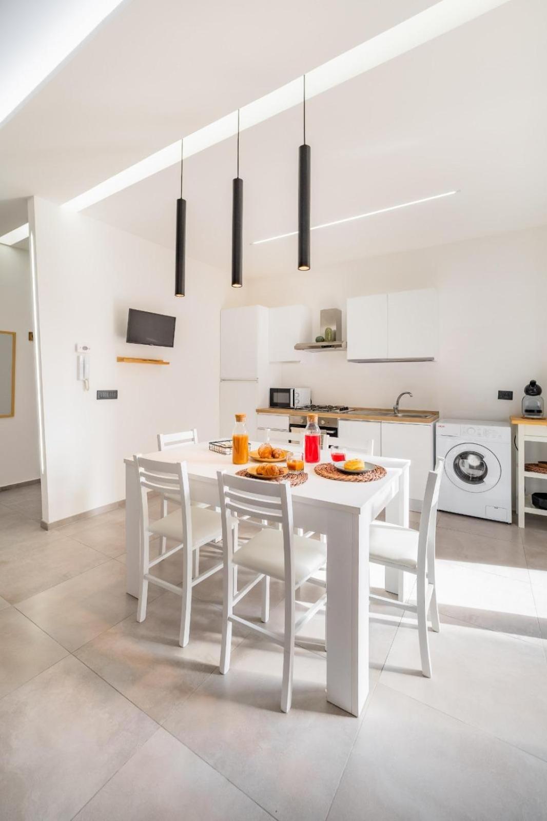 Sole Apartments Terracina Esterno foto